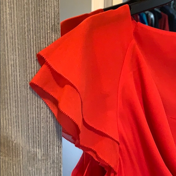 Red blouse - Picture 3 of 4